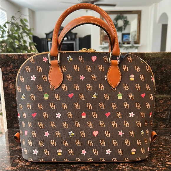 ✨NEW✨Dooney & Bourke NOVELTY GRETTA ZIP ZIP Satchel - Picture 2 of 16